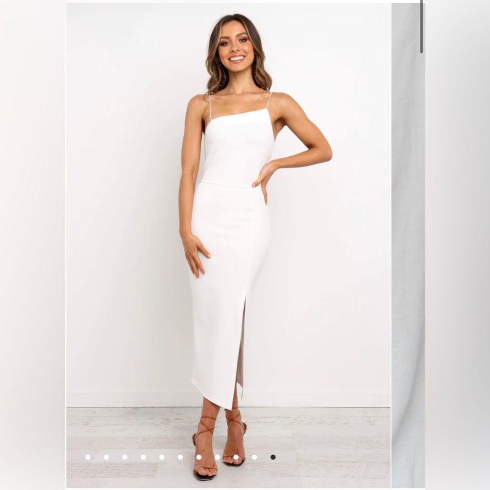 Petal & Pup Zahra high slit dress